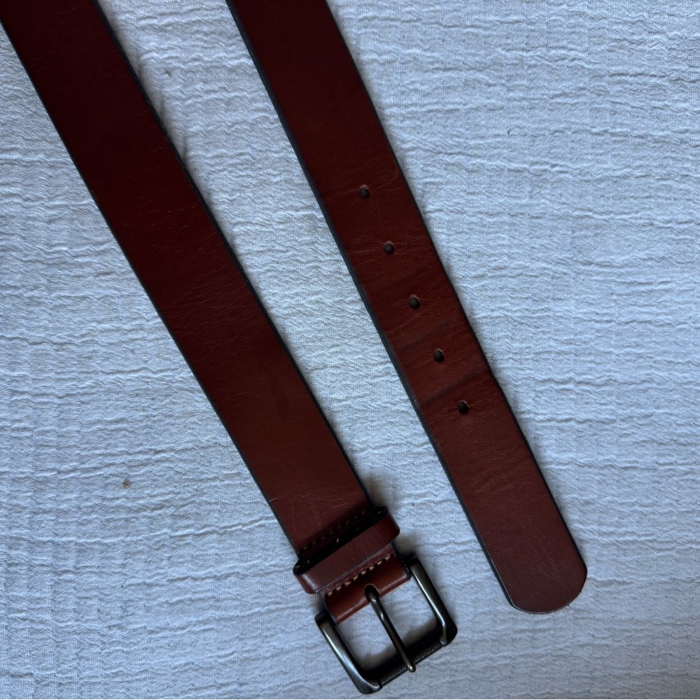 Banana Republic 32 inch Men's Brown Leather Belt - Picture 2 of 4